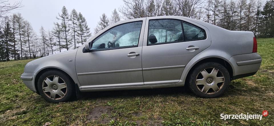 VW Bora 16 8V 101 LPG manualna lubelskie Majdan Ostrowski