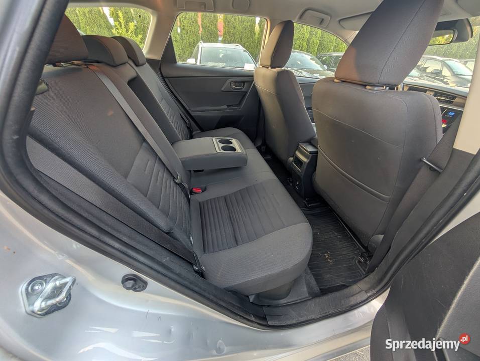 TOYOTA AURIS 18 HYBRYDA Góra Kalwaria