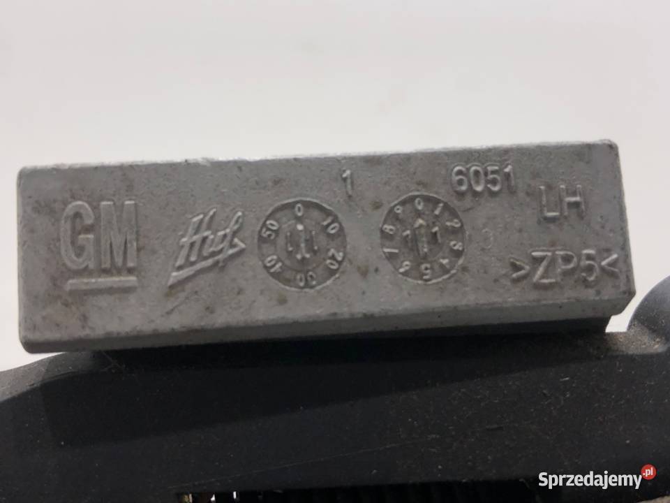 KLAMKA ZEWNĘTRZNA LEWY PRZÓD OPEL ASTRA J