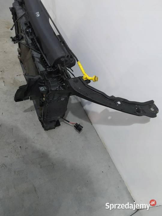 PAS PRZEDNI CHŁODNICA WENTYLATOR 10 TSI 110 osobowe