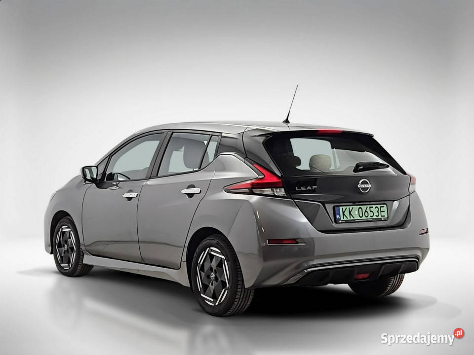 Nissan Leaf 40kWh Acenta Z Polskiego Salonu Rok produkcji 2023 Warszawa sprzedam
