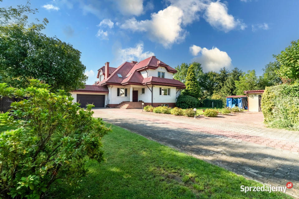 Kampinos działka do podziałudom dwupokoleniowy Zaborów sprzedam