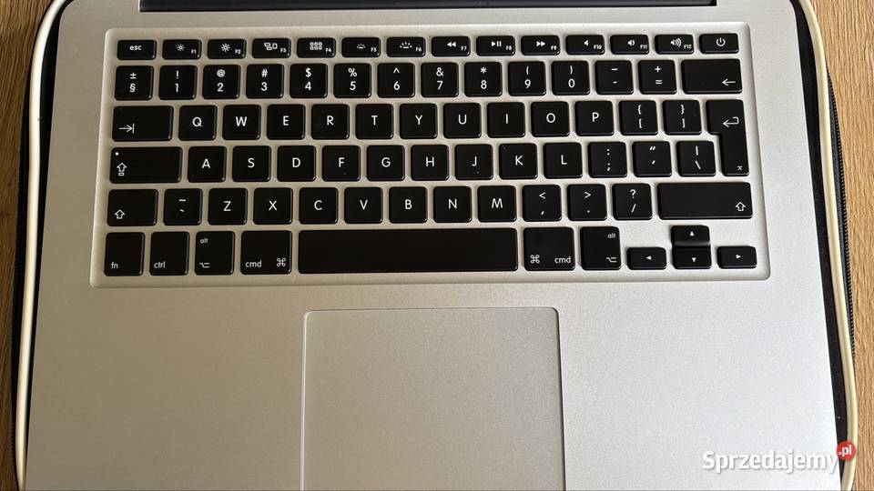MacBook Air 13 128 GB Luboń sprzedam