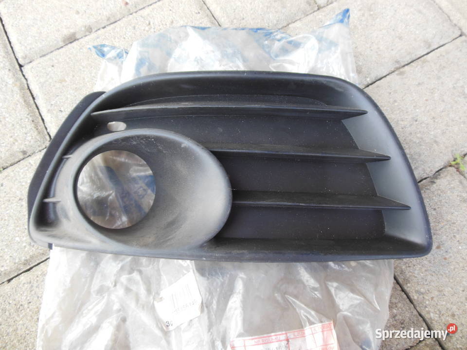 Ramka osłony światła przeciwmgielnego lewa do osobowe