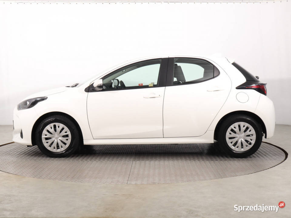 Toyota Yaris 15 VVTi światła przeciwmgielne Katowice sprzedam