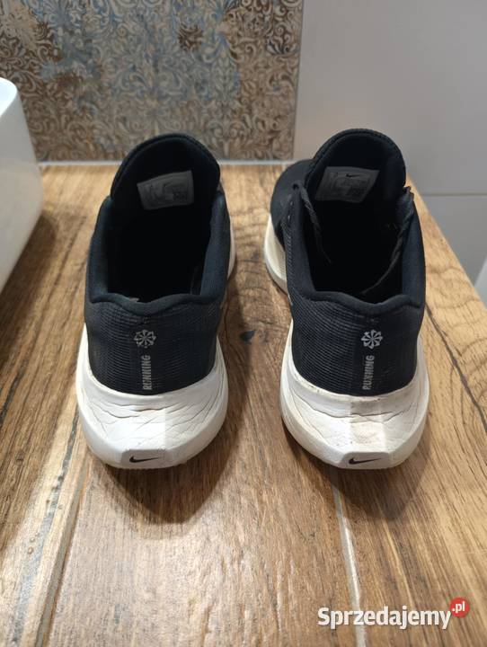 Nike Zoom Fly 5 w 44 Męskie Konin