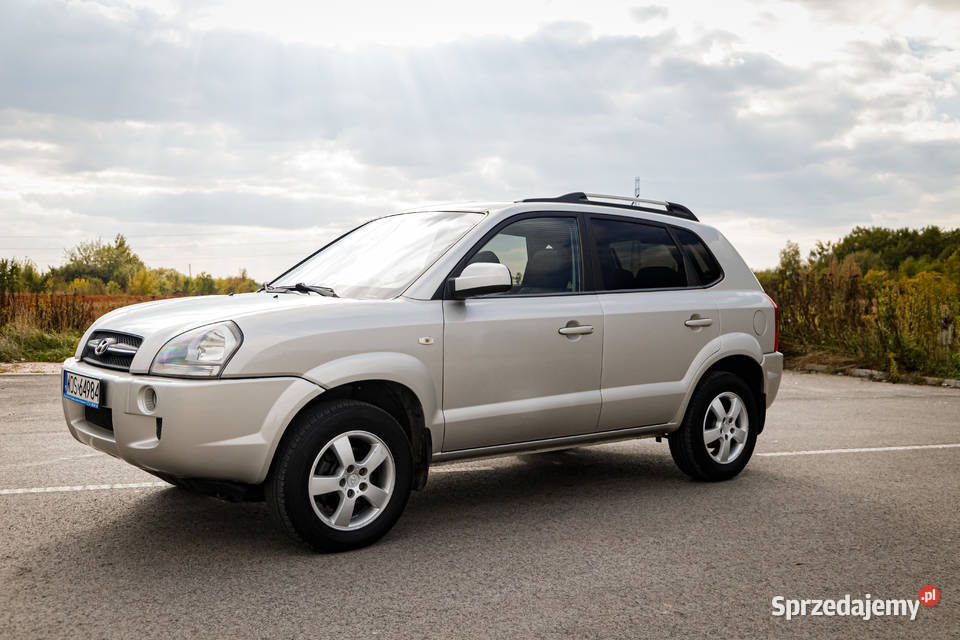 Hyundai Tucson 20 CRDi Automat Niski Przebieg 4/5 świętokrzyskie sprzedam