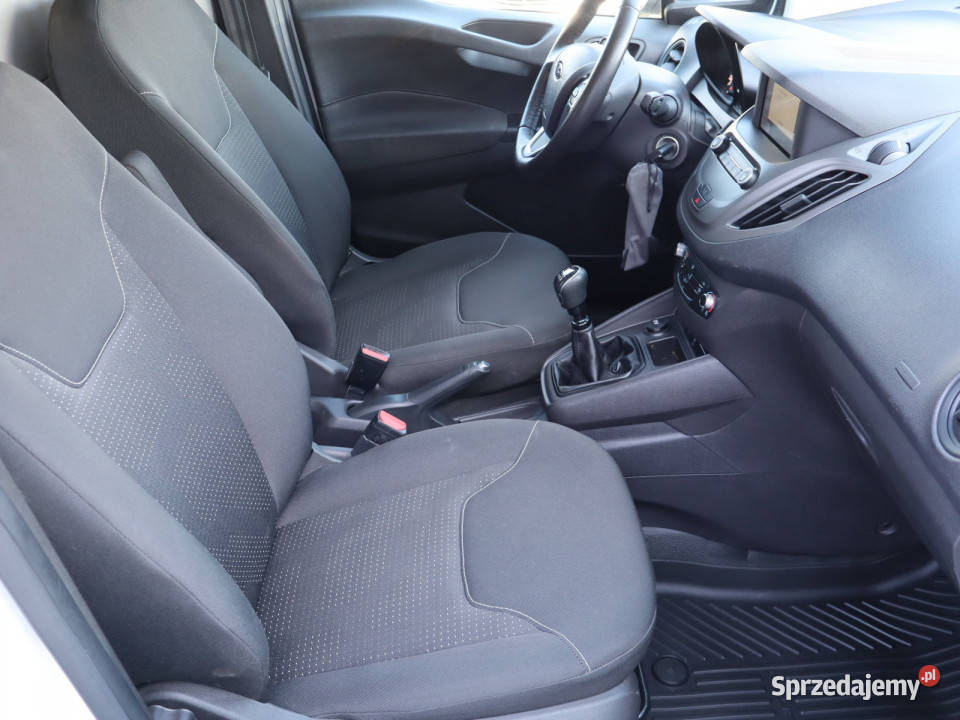 Ford Transit Courier 10 EcoBoost