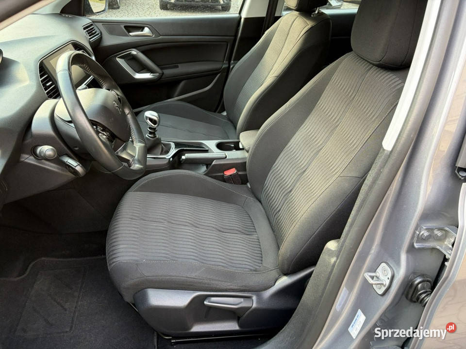 Peugeot 308 hatchback 16 HDI 120 Navi Hak Lipówki