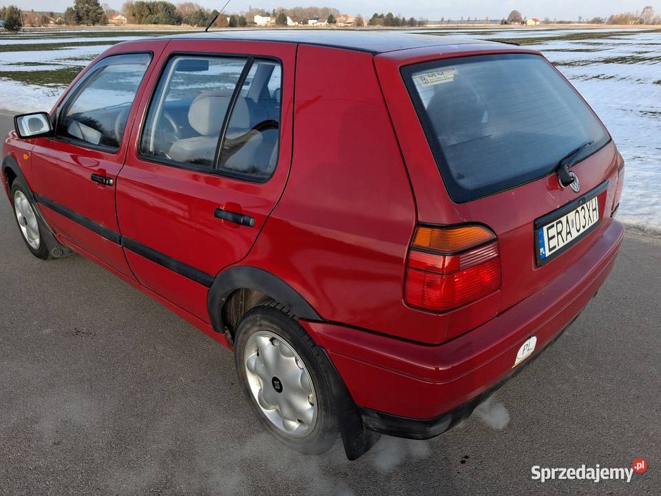 Golf 3 14 benzyna ważne opłaty pierwszy 100KM łódzkie Sekursko