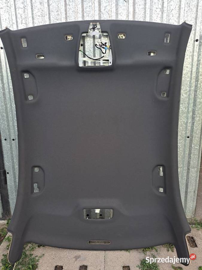 Podsufitka Mercedes W 204 sedan 2009r CZARNA Rąty