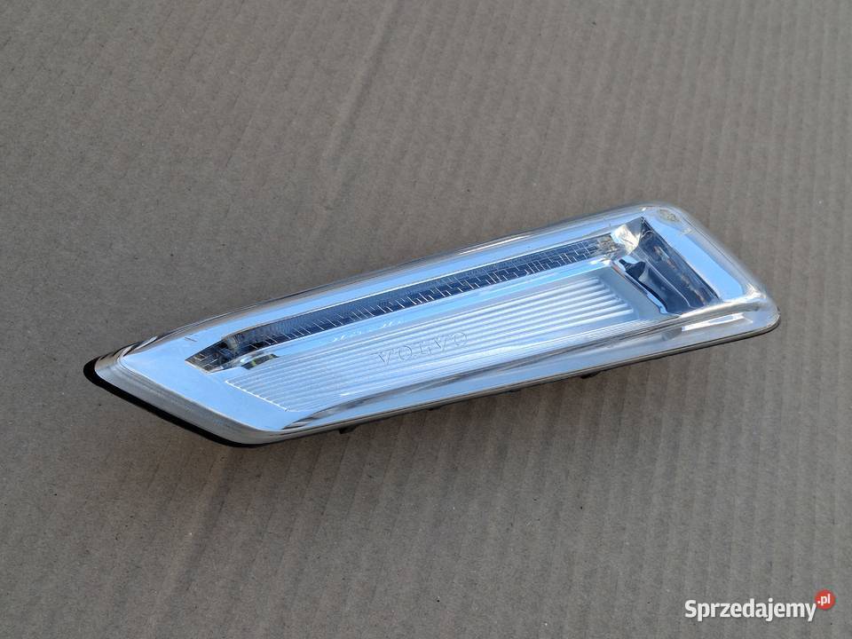 VOLVO FH5 KIERUNKOWSKAZ PRZEDŁUŻENIA DRZWI Bieleń
