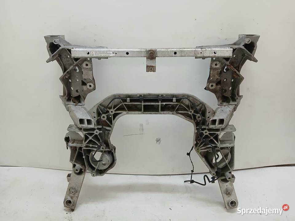 SANKI PRZEDNIE PRZÓD BMW F10 30 D OE 6797648