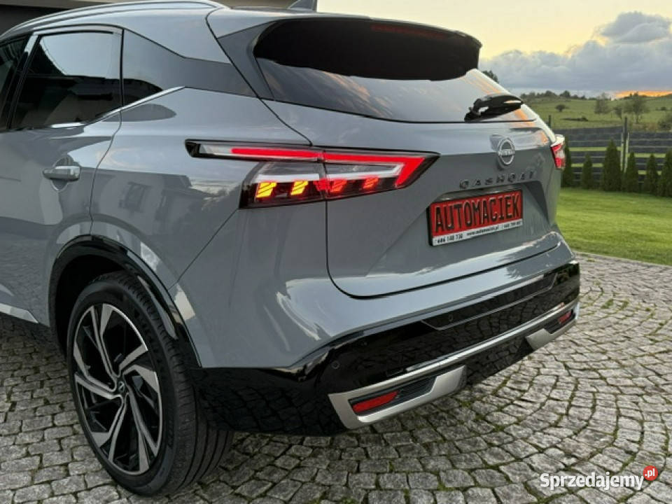 Nissan Qashqai TEKNA BUSINESS MASAŻE KAMERY BOSE ABS