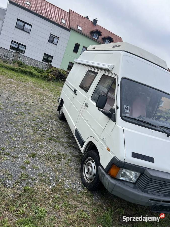 Renault trafictbx 20benzyna 1987 r sprzedam