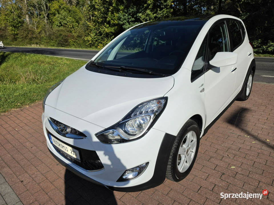 Hyundai ix20 Hyundai ix20 Crossline 14 benzyna z biały Cielcza sprzedam