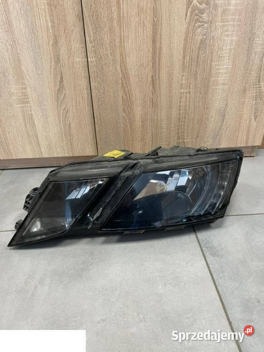 Skoda Octavia III lift reflektor lewy przód lubelskie Kozubszczyzna