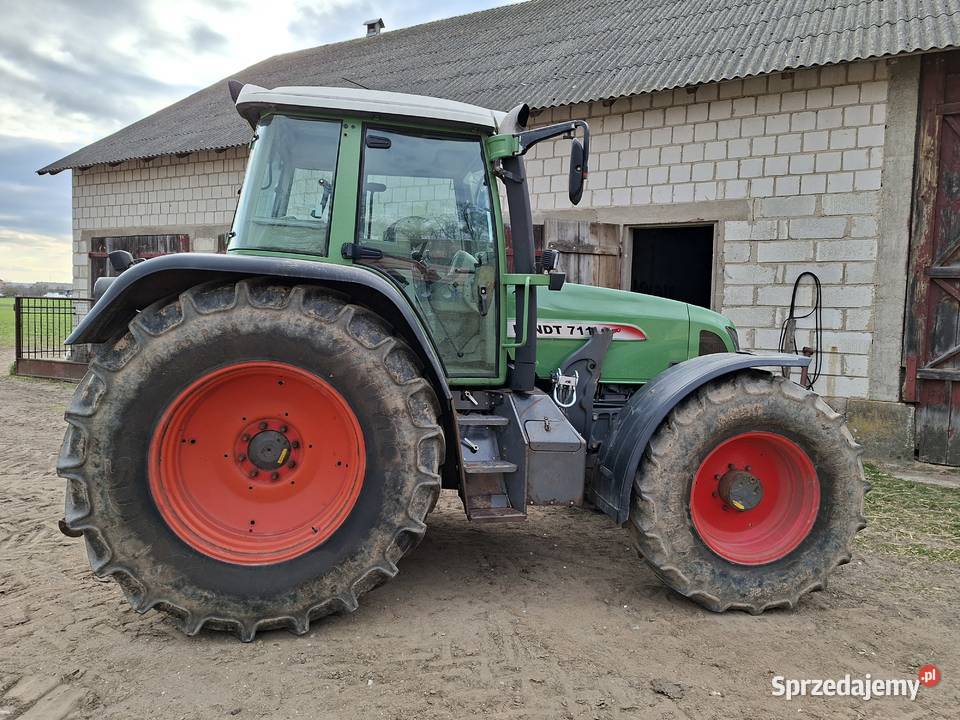 Fendt 711 vario ladowacz czolowy 712 714