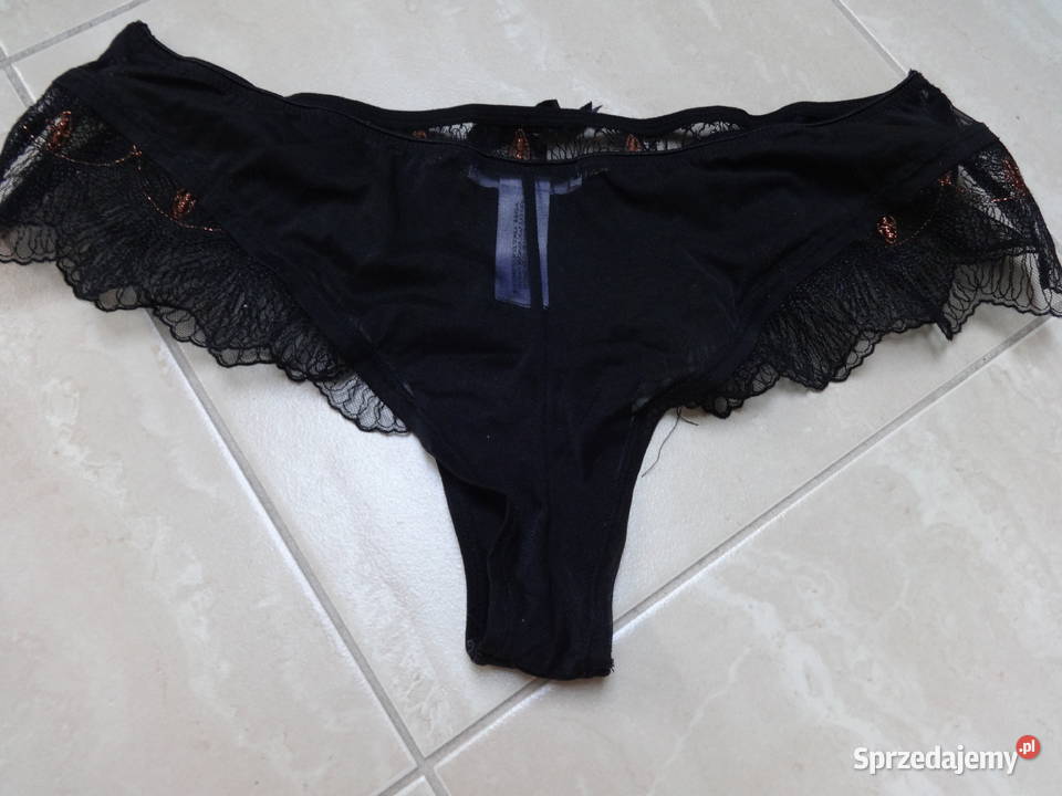 Stringi marki pleasure state Figi i stringi