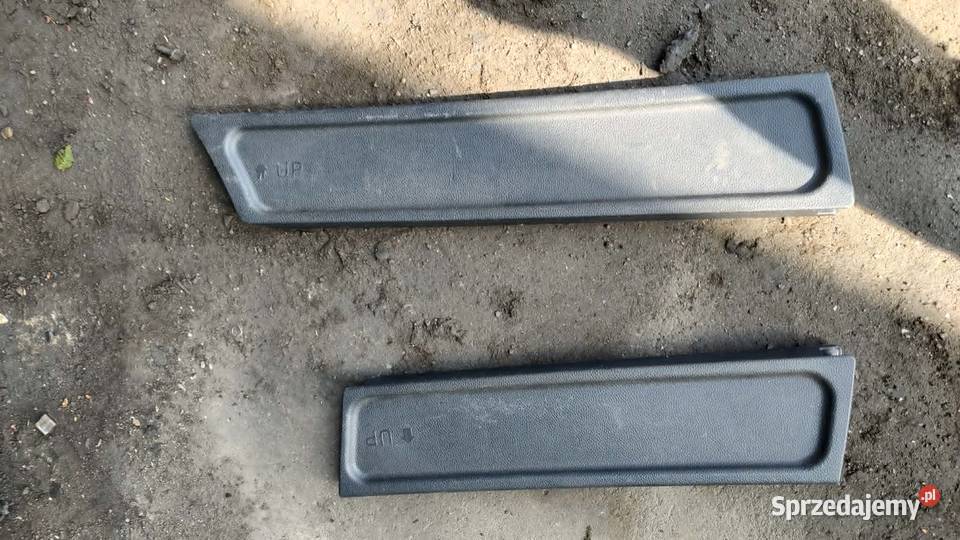 Osłona zaślepka boczka bagażnika Hyundai i40