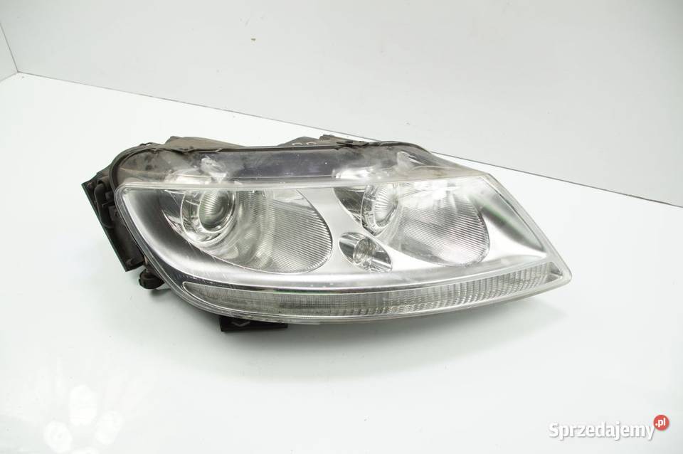 LAMPA PRAWA PRZÓD VOLKSWAGEN PHAETON 60 W12 osobowe Lipno