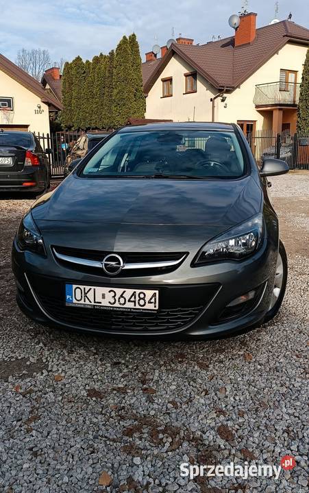 Opel Astra J 2016r 14 benzyna sedan zadbany opolskie Kluczbork sprzedam