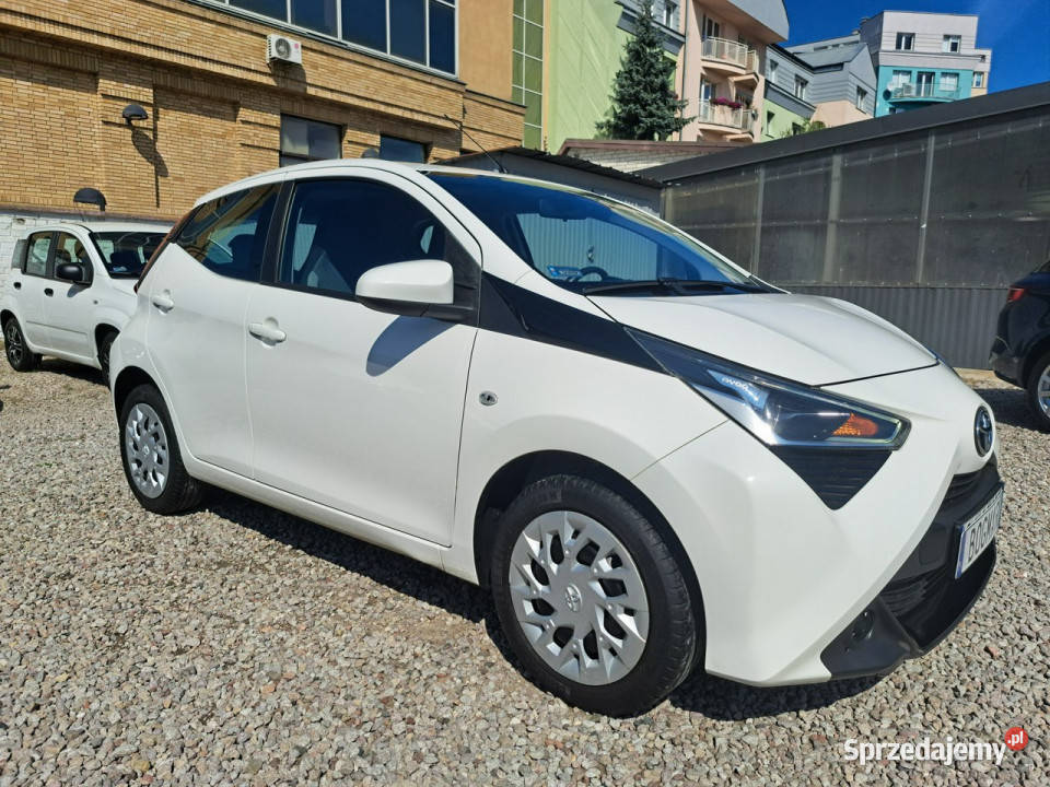 Toyota Aygo 2021 SALON 1 wł Bezwypadkowa pełny mazowieckie Warszawa sprzedam