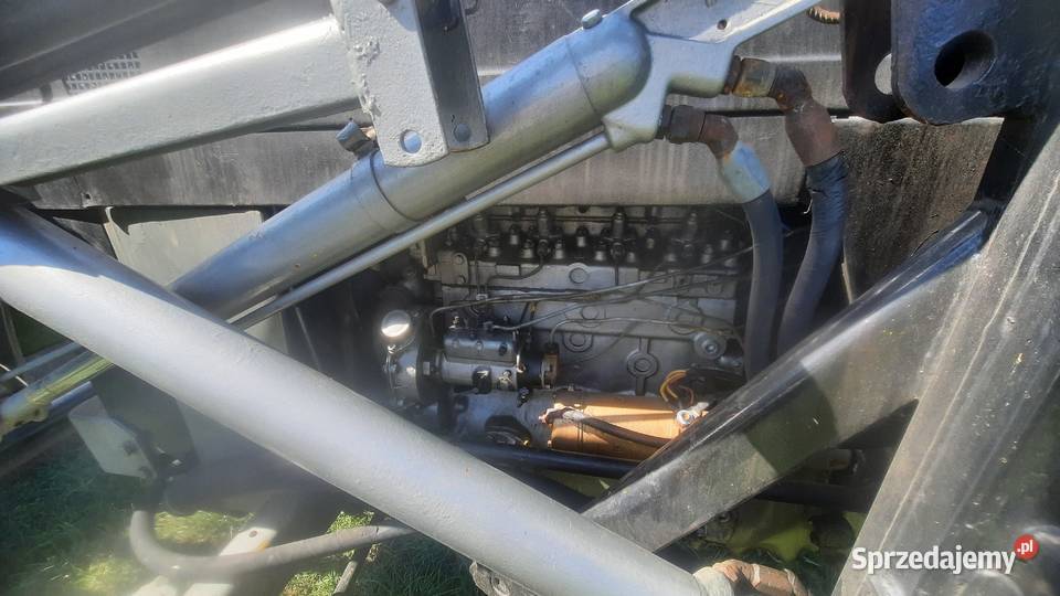 Koparko Ładowarka MF 3305 Parczew