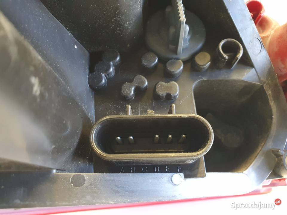 LAMPA PRAWA Opel Insignia A kombi TYLNA prawy osobowe Rudka sprzedam