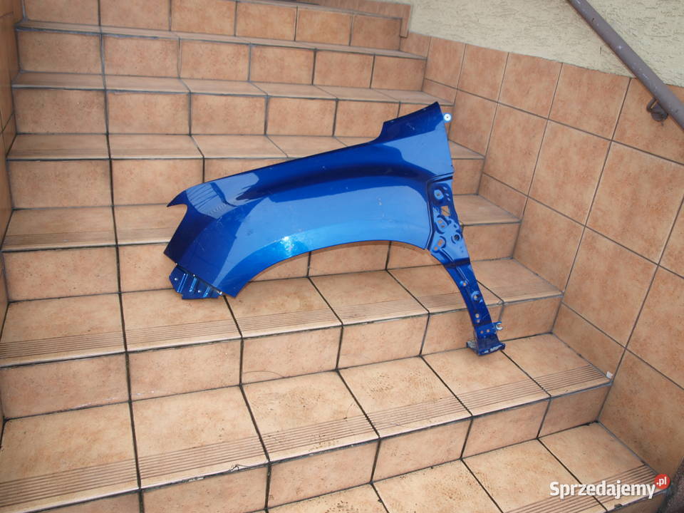 Dacia Duster błotnik lewy przód 2018 2024r sprzedam