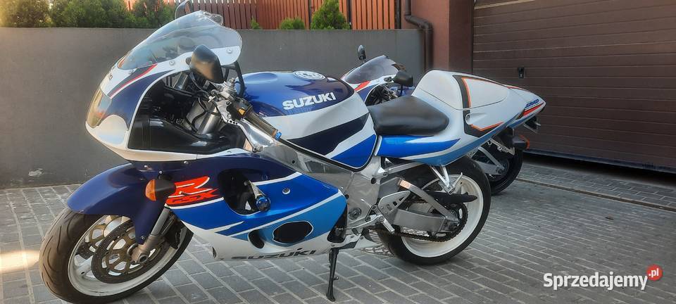 Suzuki gsxr 750 96 i 97r Czapury