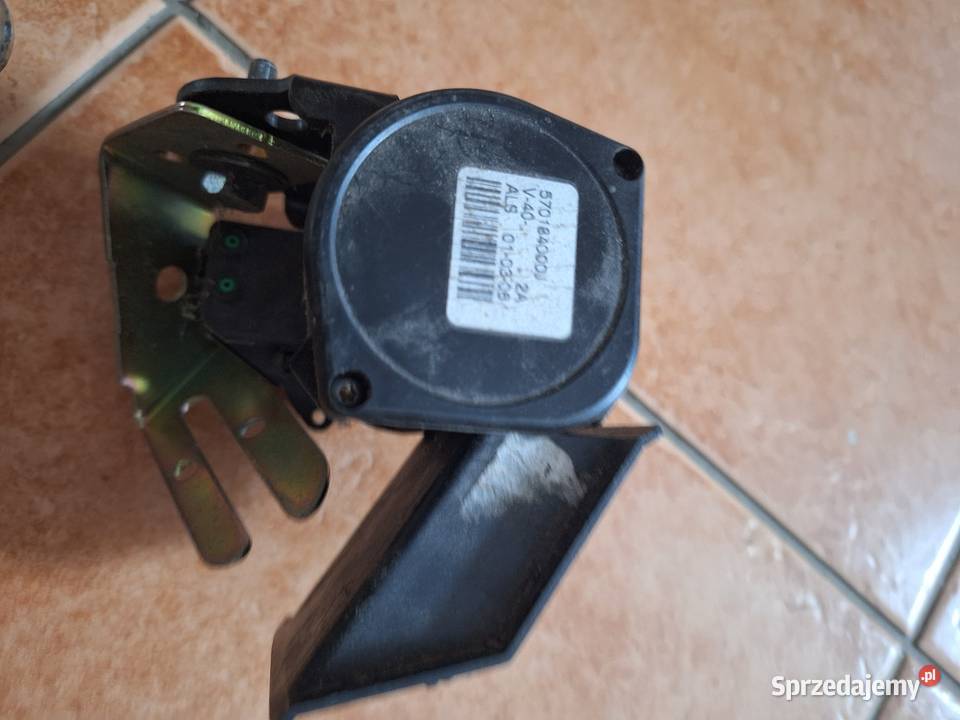 Pasy bezpieczeństwa volvo v40 przódtył