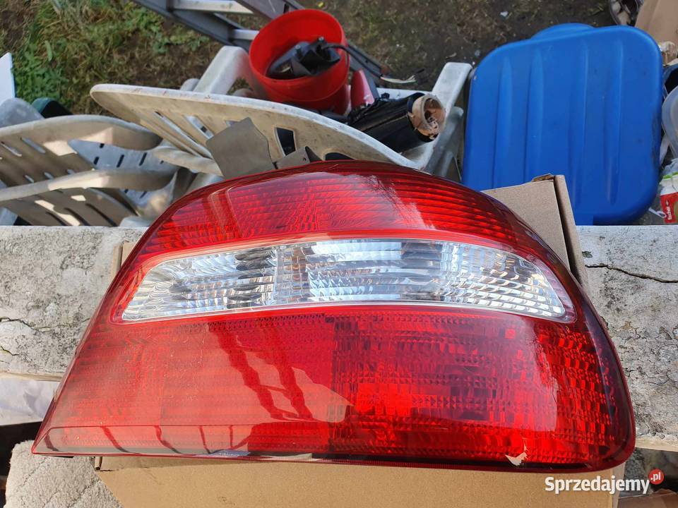 Lampa tylna prawa lewa Volvo s40 lift 0004 Kraków