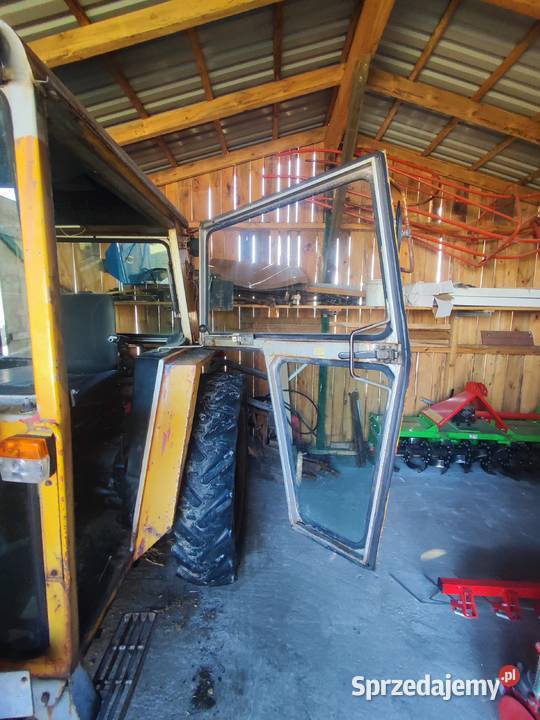 Massey Ferguson 550 Radom