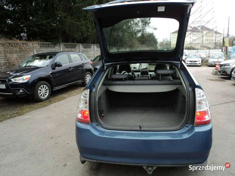 Toyota Prius sprzedam ładną TOYOTE Prius z 2008r światła do jazdy dziennej lubelskie Lublin