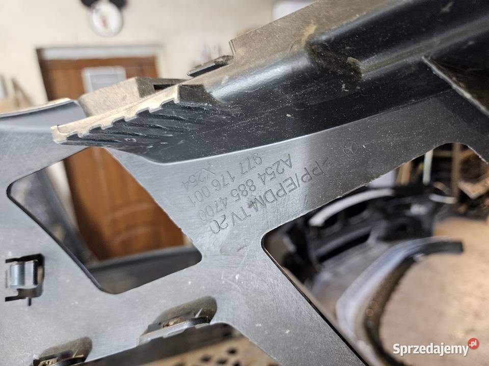 MERCEDES GLC C254 W254 ŚLIZG LEWY ZDERZAKA PRZÓD Międzychód sprzedam