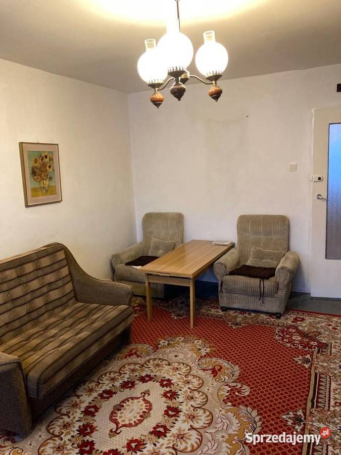 Sprzedam mieszkanie dwa pokoje 37m2 Nidzica oddzielna kuchnia Warszawa