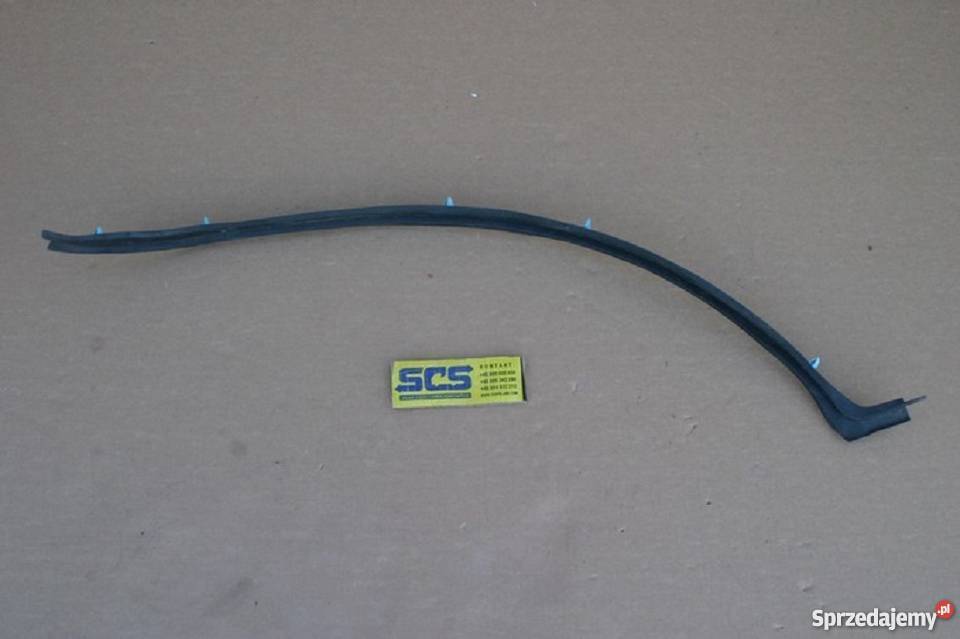 E KLASA LEWA LISTWA OSŁANIAJĄCA 2137300302 Bieleń