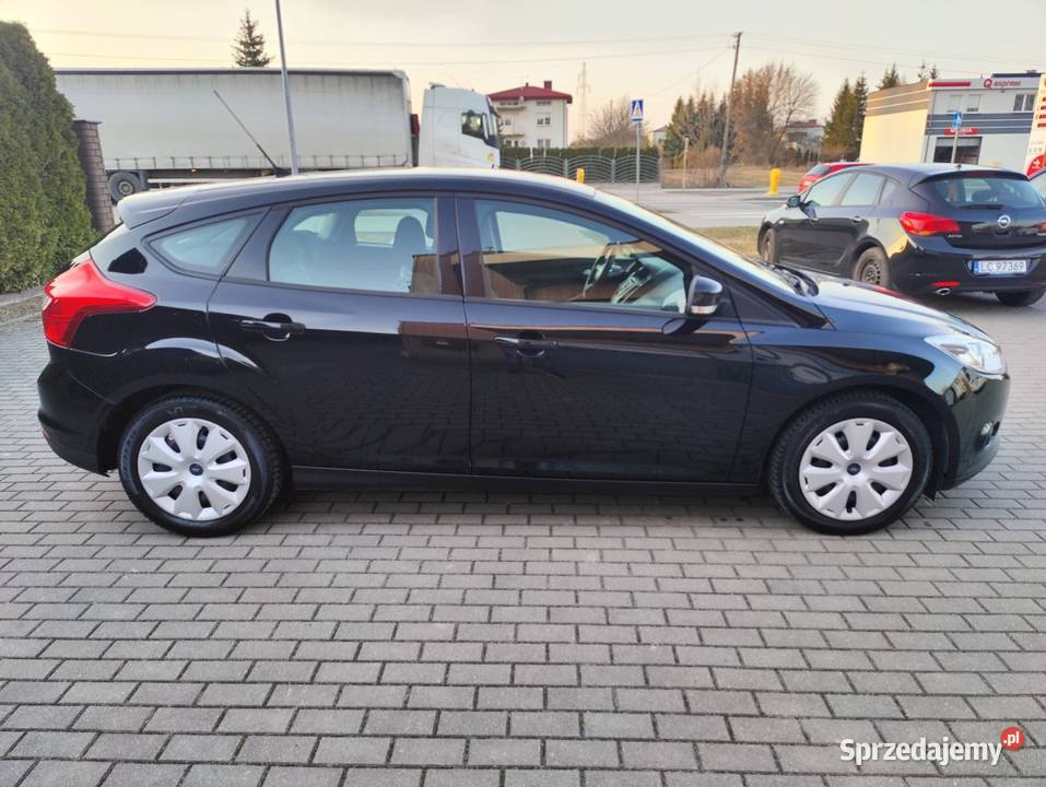 Ford Focus mk3 16 Benzyna MPIKlimaOryginalny benzyna Ford Chełm sprzedam