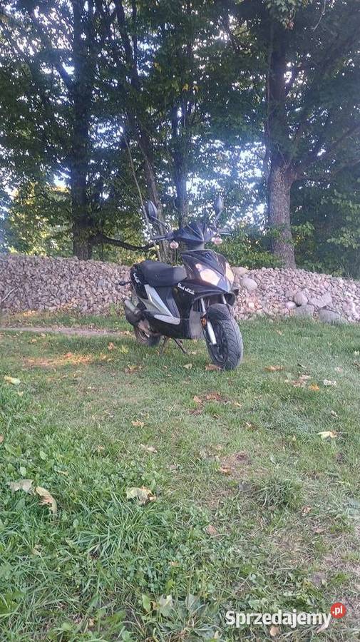 Skuter longija 50 Rok produkcji 2013 Dąbrówka sprzedam