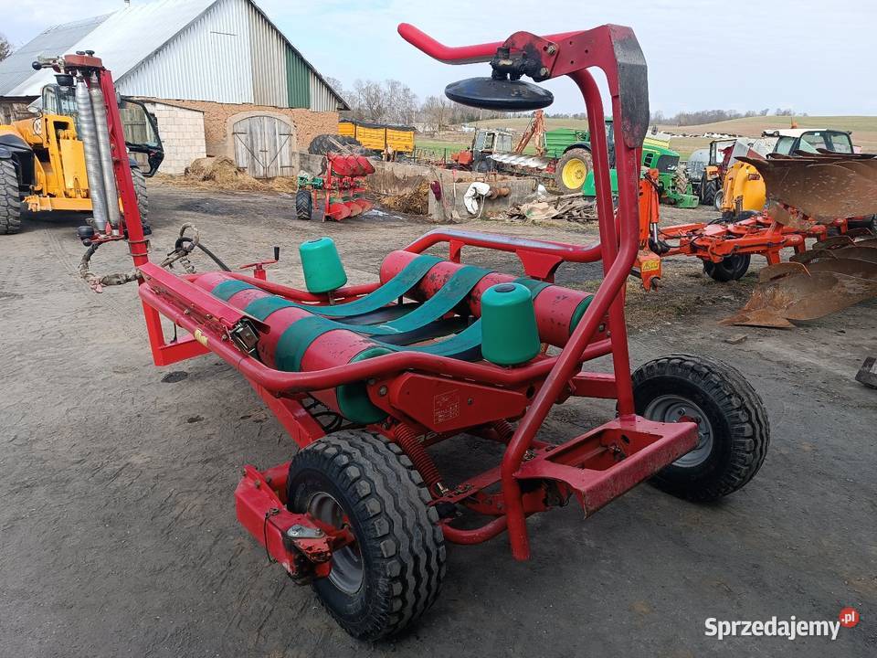 Owijarka samozaładowcza Taarup 7420 nieuszkodzony Suwałki