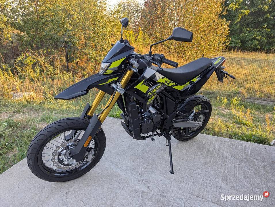 ONLINE BESTIA 125 ABS SM Supermoto na kat A1 B Rok produkcji 2021