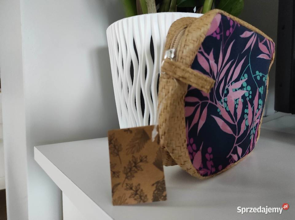 Nowa kolorowa kosmetyczka damska Yves Rocher Płock sprzedam