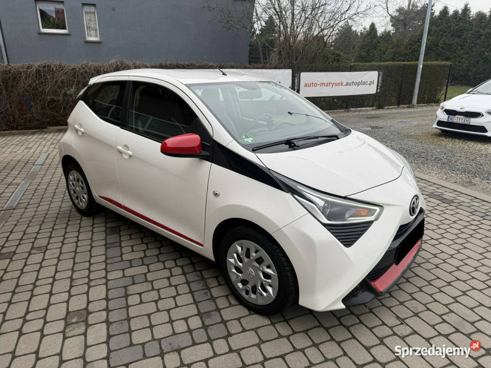 Toyota Aygo 10 72 Klimatyzacja II 2014 ESP Orzech sprzedam