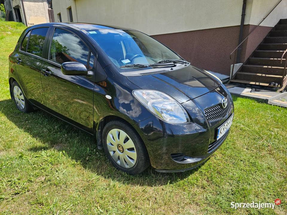 TOYOTA YARIS 13 87 1 właściciel 11 lat ABS Miechów sprzedam