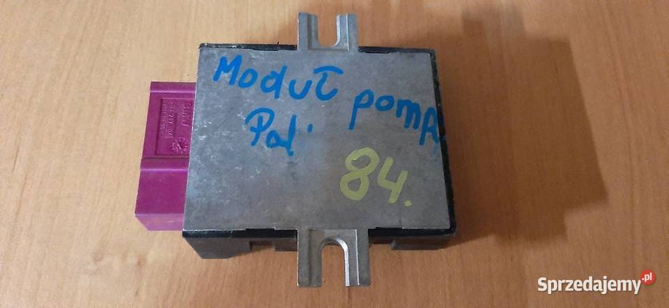 Moduł pompy paliwa BMW 5 F10 F11 693191704