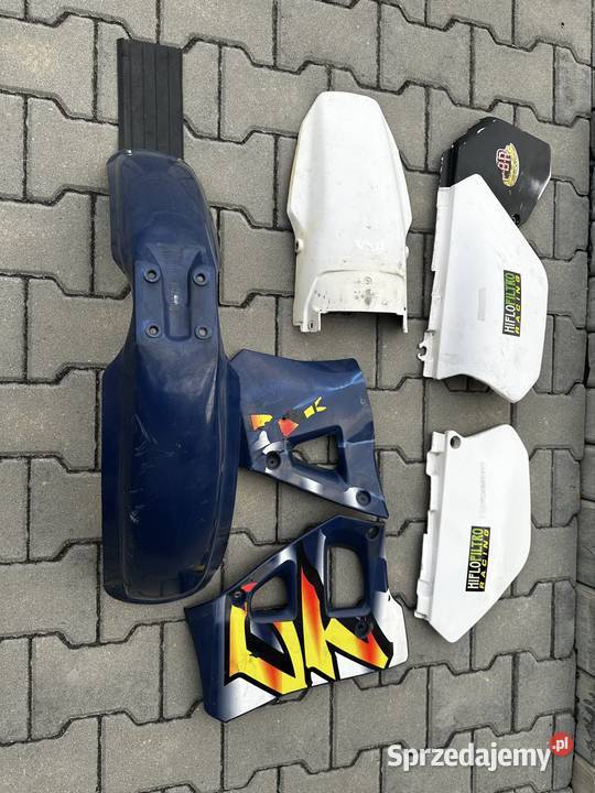 Plastiki owiewki Yamaha dt 125 Plastiki