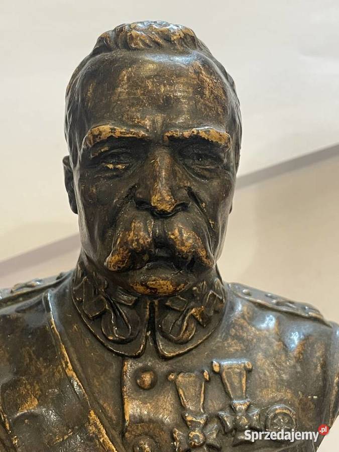 Rzeźba gipsowa Józef Piłsudski PRL sygn KOSEL