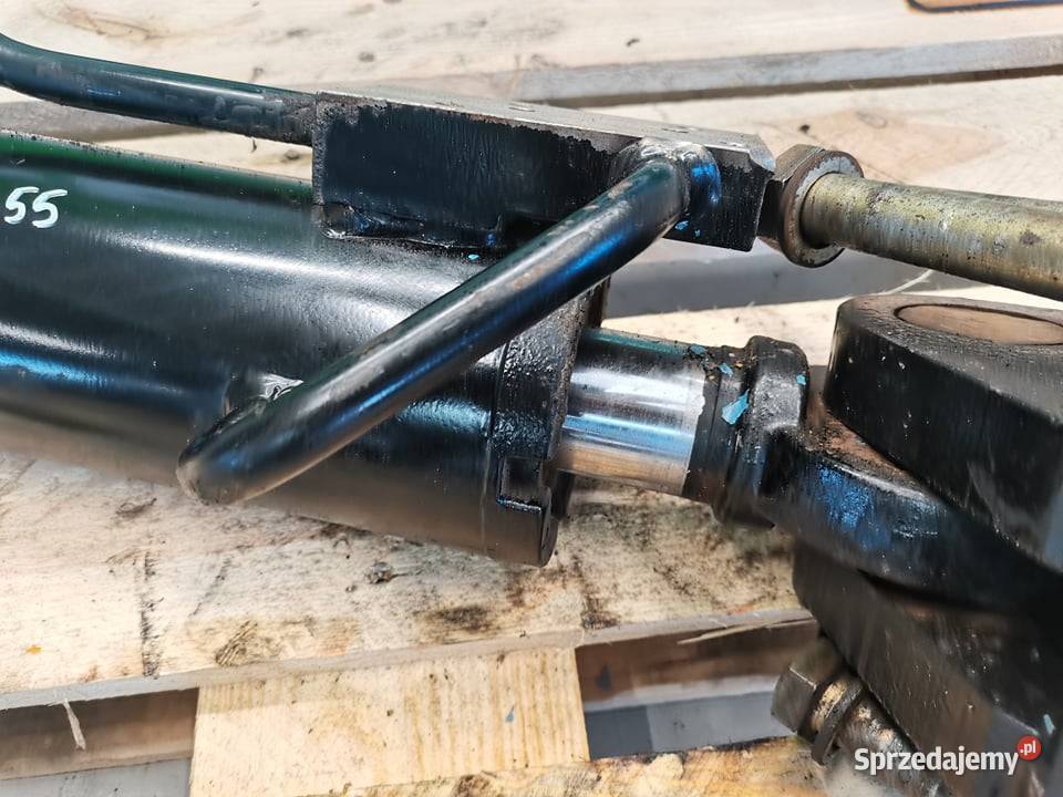 Siłownik stabilizacji osi CAT TH 355 Rolnictwo Wilkowo sprzedam
