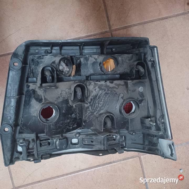 TOYOTA COROLLA E10 9198 HB LAMPA TYLNA LEWA wielkopolskie Rakoniewice
